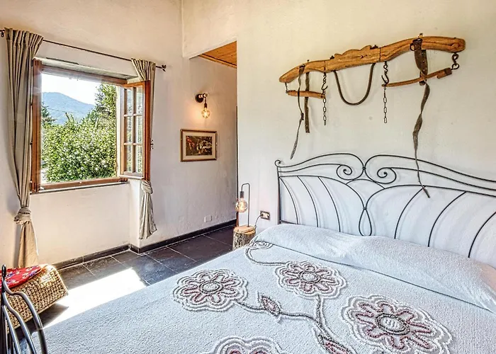 Semesterbostad 2 Bedroom Amazing In Uscio
