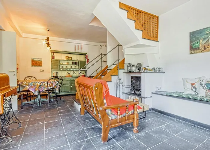 2 Bedroom Amazing In Semesterbostad